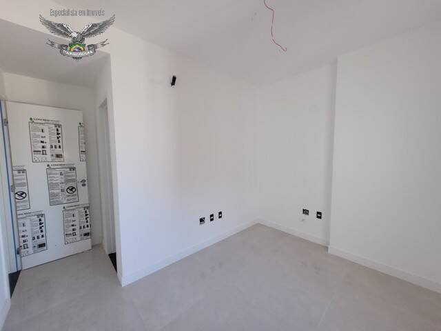 Apartamento à venda com 3 quartos, 114m² - Foto 33