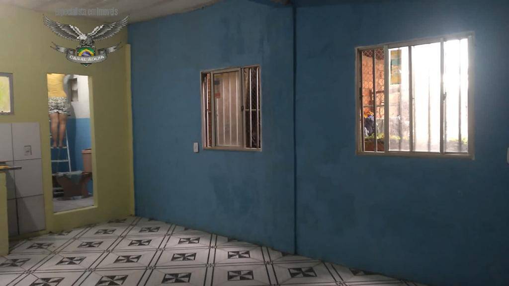 Casa à venda com 2 quartos, 200m² - Foto 13