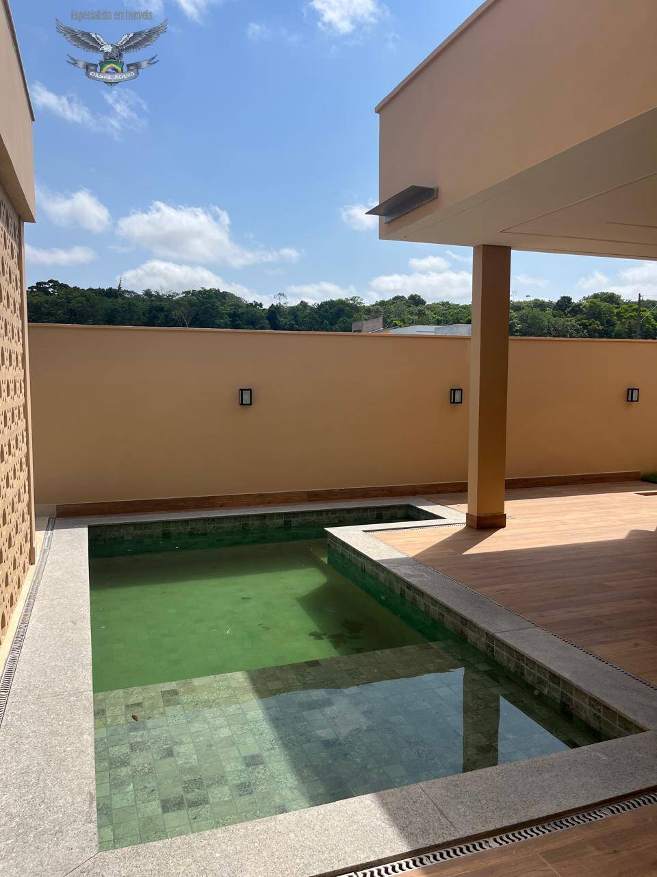 Casa de Condomínio à venda com 3 quartos, 250m² - Foto 4