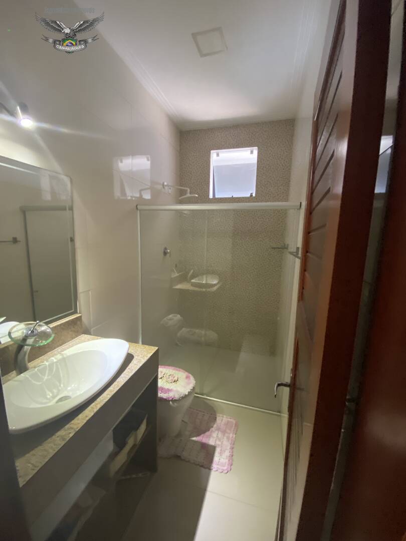 Casa à venda e aluguel com 3 quartos, 250m² - Foto 3